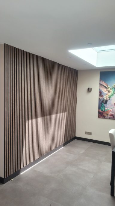 plaatsen van akoestische wanden/behang